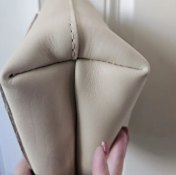 Portland Leather Bone Wildflower Mini Satchel/Crossbody🤎🤍🧡 - Picture 6 of 10